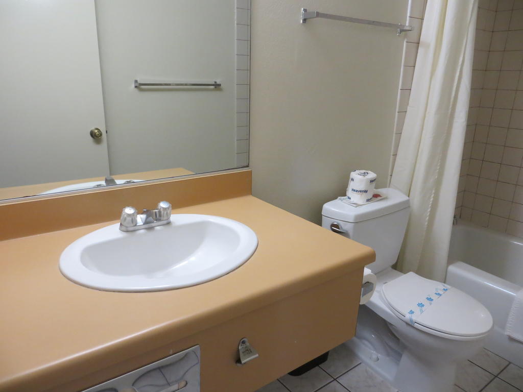 Beach Inn Motel 亨廷顿海滩 客房 照片